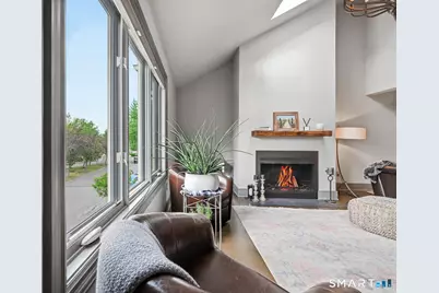 12 Boulevard Drive #23-141, Danbury, CT 06810 - Photo 4