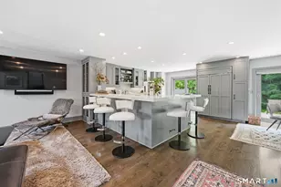 12 Blvd Dr, Danbury, CT 06810 - Photo 10