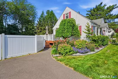 18 Freemont Road, Enfield, CT 06082 - Photo 2