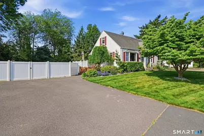 18 Freemont Road, Enfield, CT 06082 - Photo 1