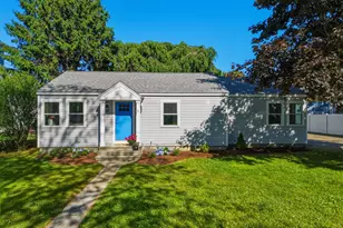 52 Chalker Beach Rd, Old Saybrook, CT 06475 - Photo 1