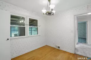 62 Douglas Dr, Meriden, CT 06451 - Photo 8