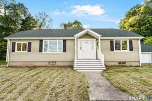8 North Ln, Wallingford, CT 06492 - Photo 1