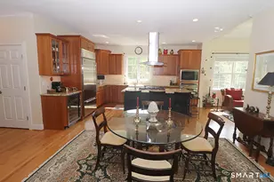 15 Bantry Rd, Simsbury, CT 06070 - Photo 8