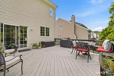 35 Lilac Lane, Danbury, CT 06810 - Photo 18