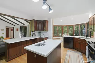 93 Maillet Ln, New Hartford, CT 06057 - Photo 12