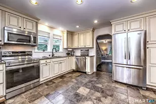 138 Pulaski Hwy, Ansonia, CT 06401 - Photo 14
