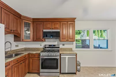 13 Brookwood Drive, Bethel, CT 06801 - Photo 10