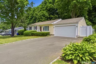 13 Brookwood Dr, Bethel, CT 06801 - Photo 2