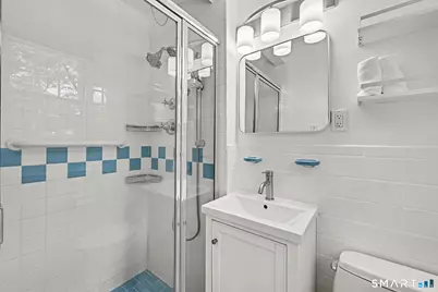 122 Berrian Road, Stamford, CT 06905 - Photo 22