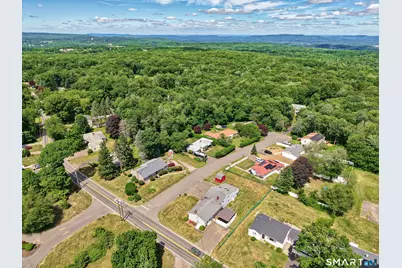 2 Birchwood Terrace, Prospect, CT 06712 - Photo 4
