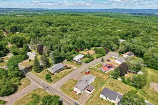 2 Birchwood Terrace, Prospect, CT 06712 - Photo 4