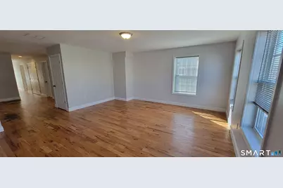 537 Winchester Avenue, New Haven, CT 06511 - Photo 2