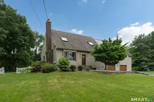 425 Schoolside Ln, Guilford, CT 06437 - Photo 2