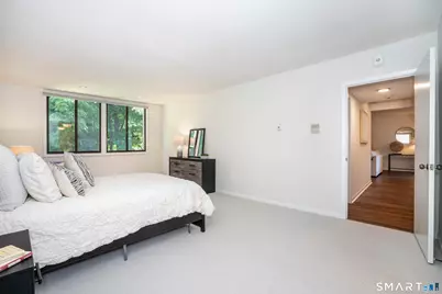 799 Prospect Avenue #A5, West Hartford, CT 06105 - Photo 12