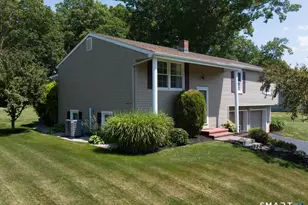 41 October Ln, Southington, CT 06479 - Photo 2
