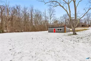 1162 Moose Hill Rd, Guilford, CT 06437 - Photo 12