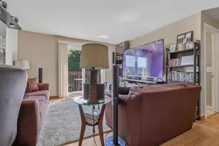 1001 Old Colony Rd, Meriden, CT 06451 - Photo 10
