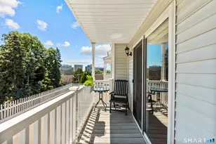 42 Highland Rd, Stamford, CT 06902 - Photo 14