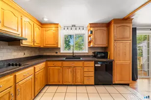 1233 Willard Ave, Newington, CT 06111 - Photo 14