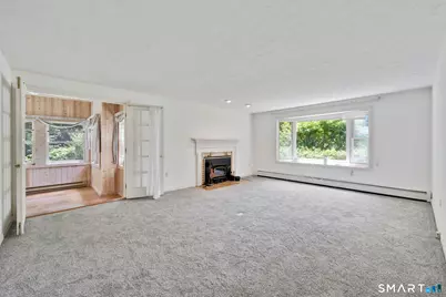 33 Woodmar Circle, South Windsor, CT 06074 - Photo 12