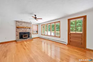 33 Woodmar Cir, South Windsor, CT 06074 - Photo 4