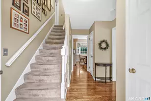 460 Stonehouse Rd, Trumbull, CT 06611 - Photo 4