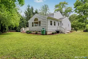 29 Coachlamp Ln, Darien, CT 06820 - Photo 36