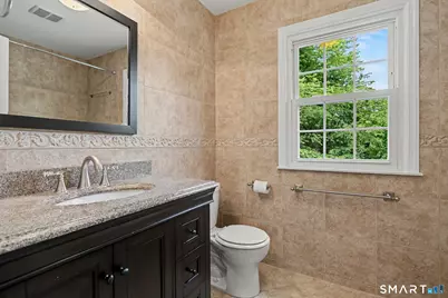 29 Coachlamp Lane, Darien, CT 06820 - Photo 24