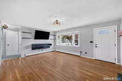 82 Crystal Street, Wethersfield, CT 06109 - Photo 12