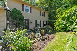 105 Inwood Ln, Bristol, CT 06010 - Photo 2