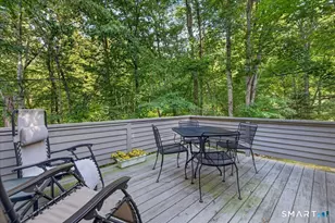 40 Eaton Woods Rd, Hamden, CT 06518 - Photo 28
