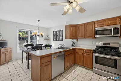 40 Eaton Woods Road #40, Hamden, CT 06518 - Photo 14