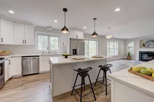1556 Storrs Rd, Mansfield, CT 06268 - Photo 16