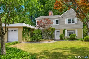 39 Woodbine Cir, Bridgeport, CT 06606 - Photo 1