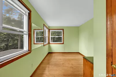 39 Woodbine Circle, Bridgeport, CT 06606 - Photo 20