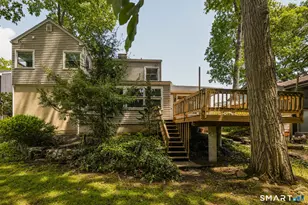 39 Woodbine Cir, Bridgeport, CT 06606 - Photo 34