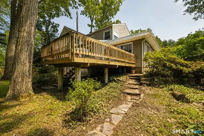 39 Woodbine Circle, Bridgeport, CT 06606 - Photo 32