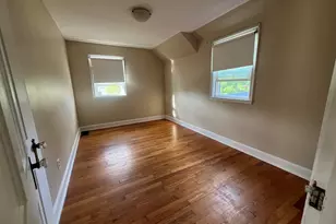 210 Ridge Rd, Middletown, CT 06457 - Photo 10