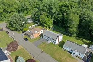 39 Putnam St, Newington, CT 06111 - Photo 40