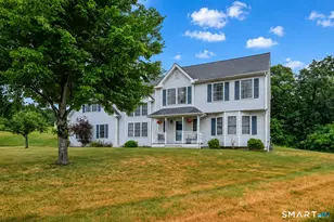 7 Rosa Ct, Ellington, CT 06029 - Photo 2
