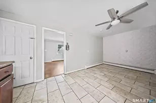 69 Sunshine Cir, Bridgeport, CT 06606 - Photo 6