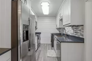 30 Van Horn Dr, East Haven, CT 06512 - Photo 8