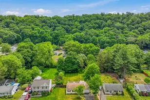 30 Van Horn Dr, East Haven, CT 06512 - Photo 2