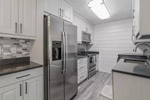30 Van Horn Dr, East Haven, CT 06512 - Photo 10