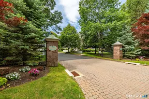 14 Billingsgate Dr, Simsbury, CT 06070 - Photo 38