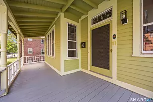 11 Marshall St, Hartford, CT 06105 - Photo 4
