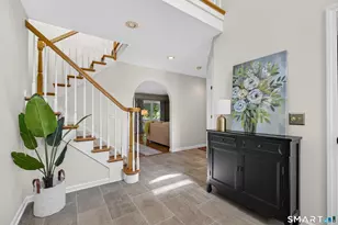 8 Bristle Ln, Newtown, CT 06482 - Photo 6
