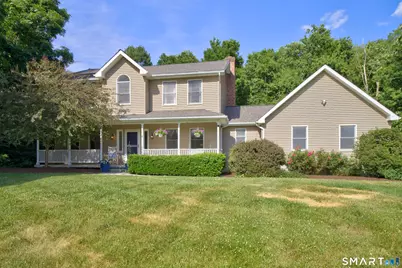 8 Bristle Lane, Newtown, CT 06482 - Photo 2