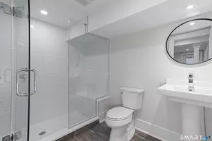 42 Poe Ct, Fairfield, CT 06825 - Photo 12